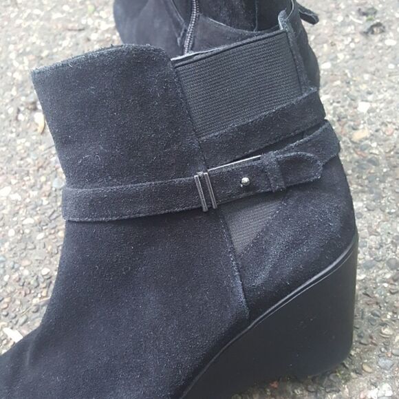 Blondo | Waterproof Ankle Booties - Picture 8 of 8
